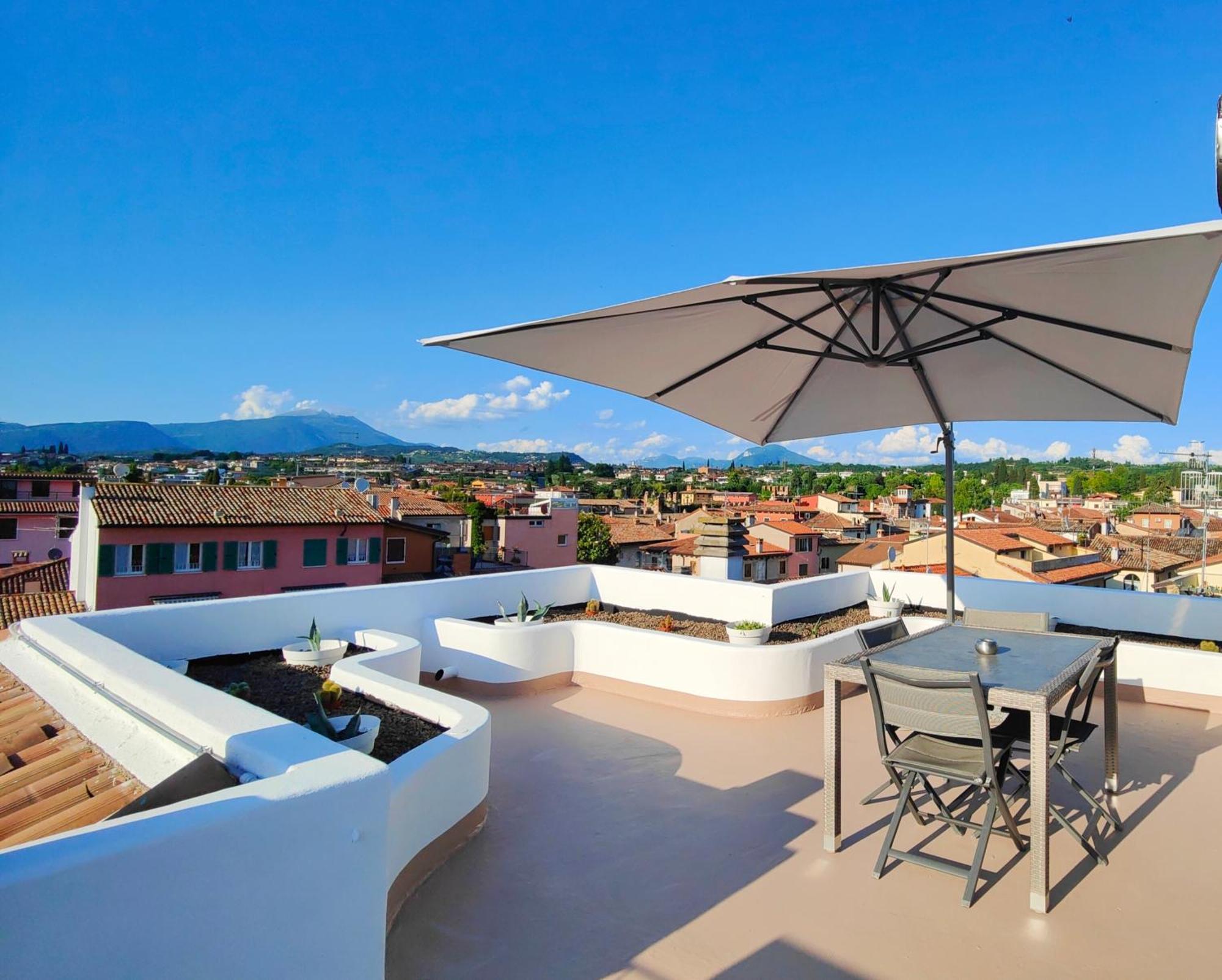 Appartamento Con Vista Mozzafiato Lazise Exterior foto